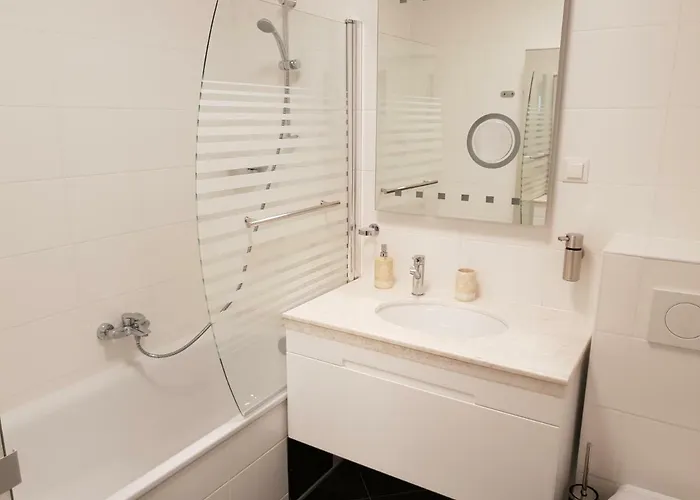 Am Hauptbahnhof Apartment Vienna